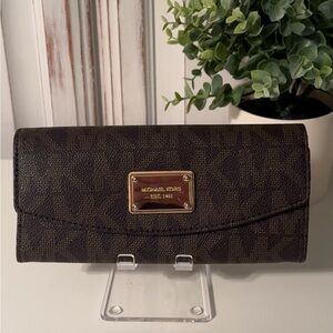Michael Kors Jet Set Signature Brown Flap Wallet Gold Logo